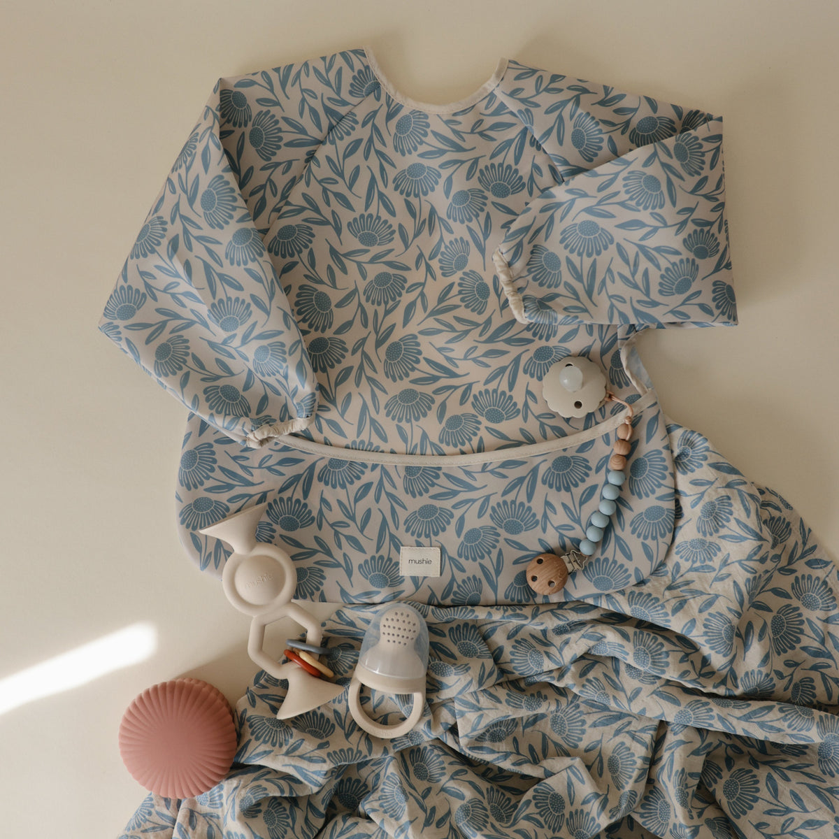 Mushie organic cotton muslin baby swaddle blanket