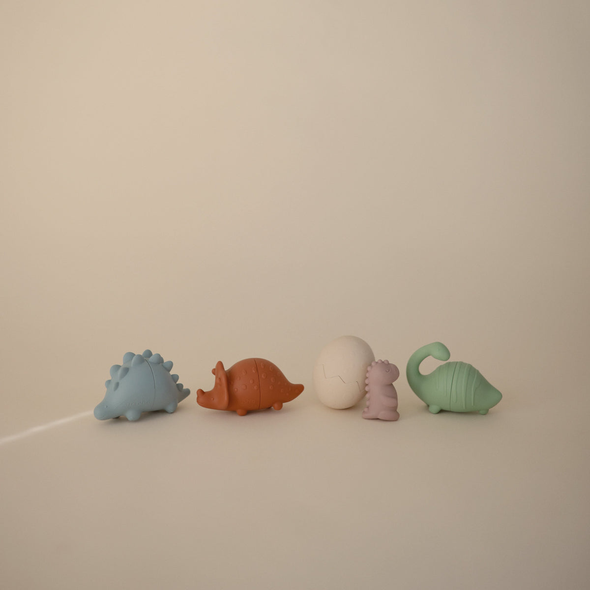 Mushie Mold Free Bath Play Set, safe colorful baby bath toys