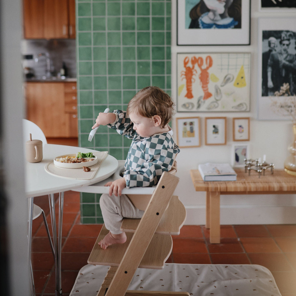 Long Sleeve Bib, 6-24 Months by Mushie
