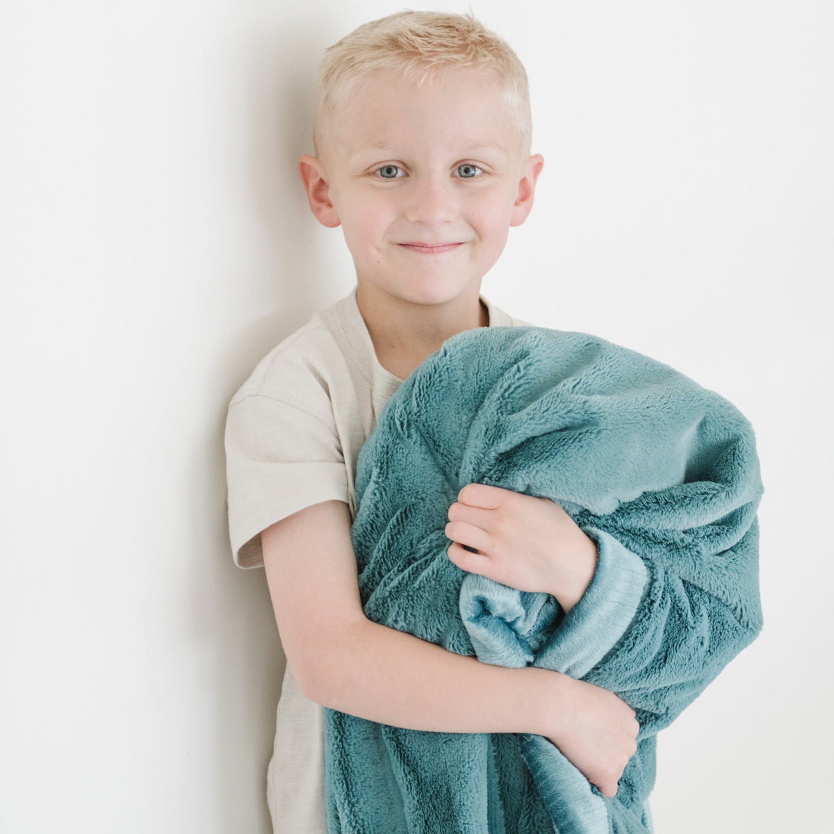 Saranoni Lush Toddler Blankets, luxurious plush comfort