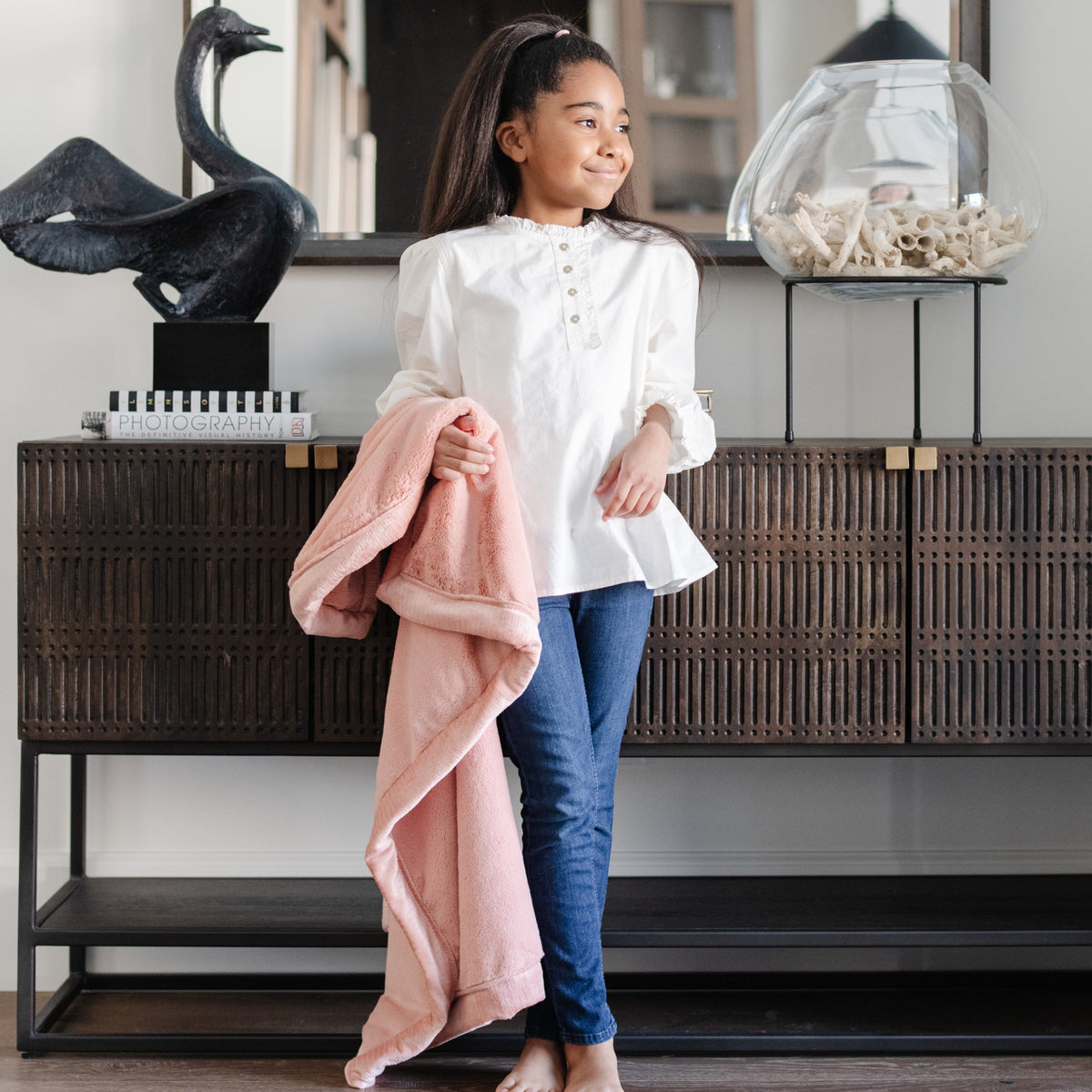 Saranoni LUSH TODDLER BLANKETS, luxurious plush for ultimate comfort.