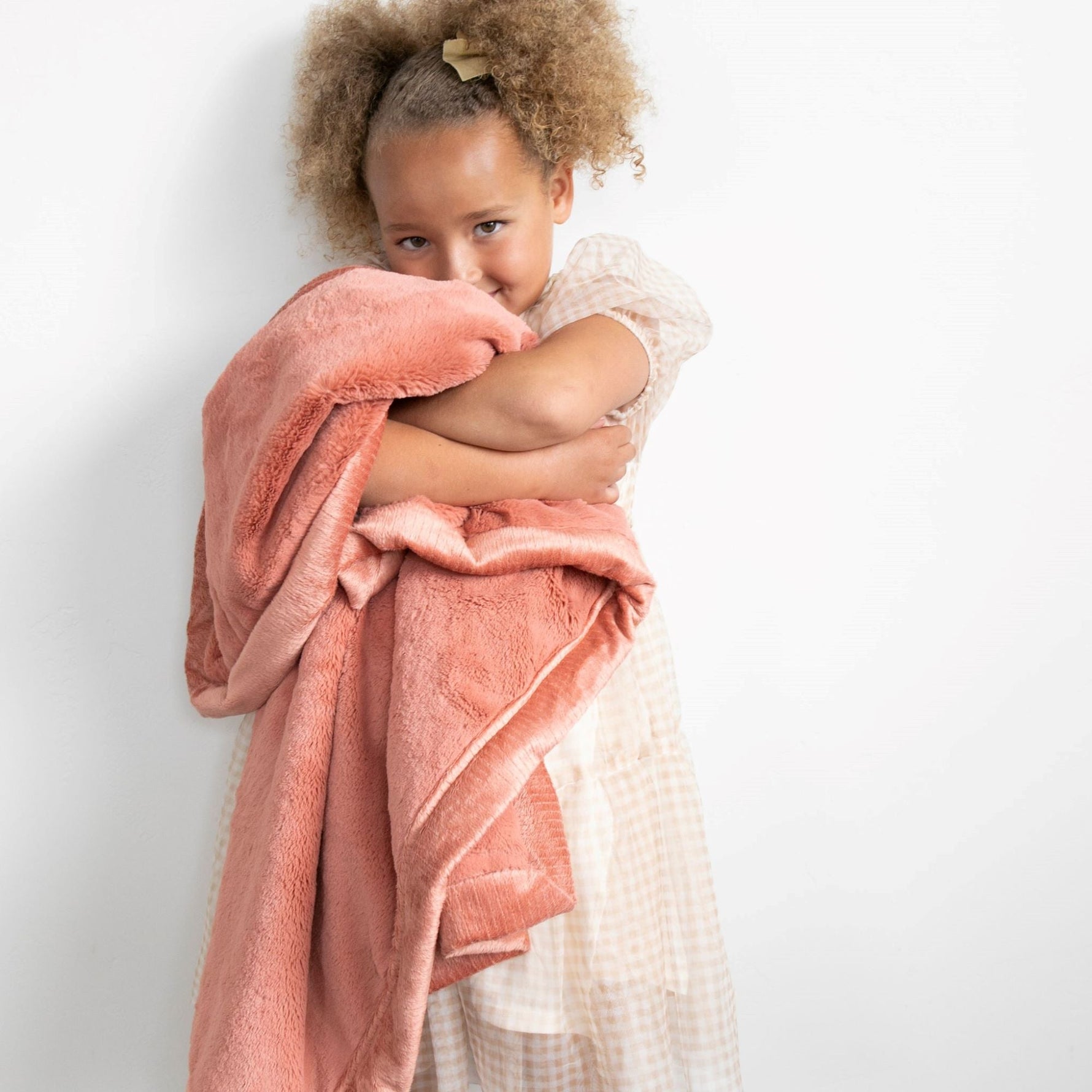 Saranoni Lush Toddler Blanket, ultra-soft and plush