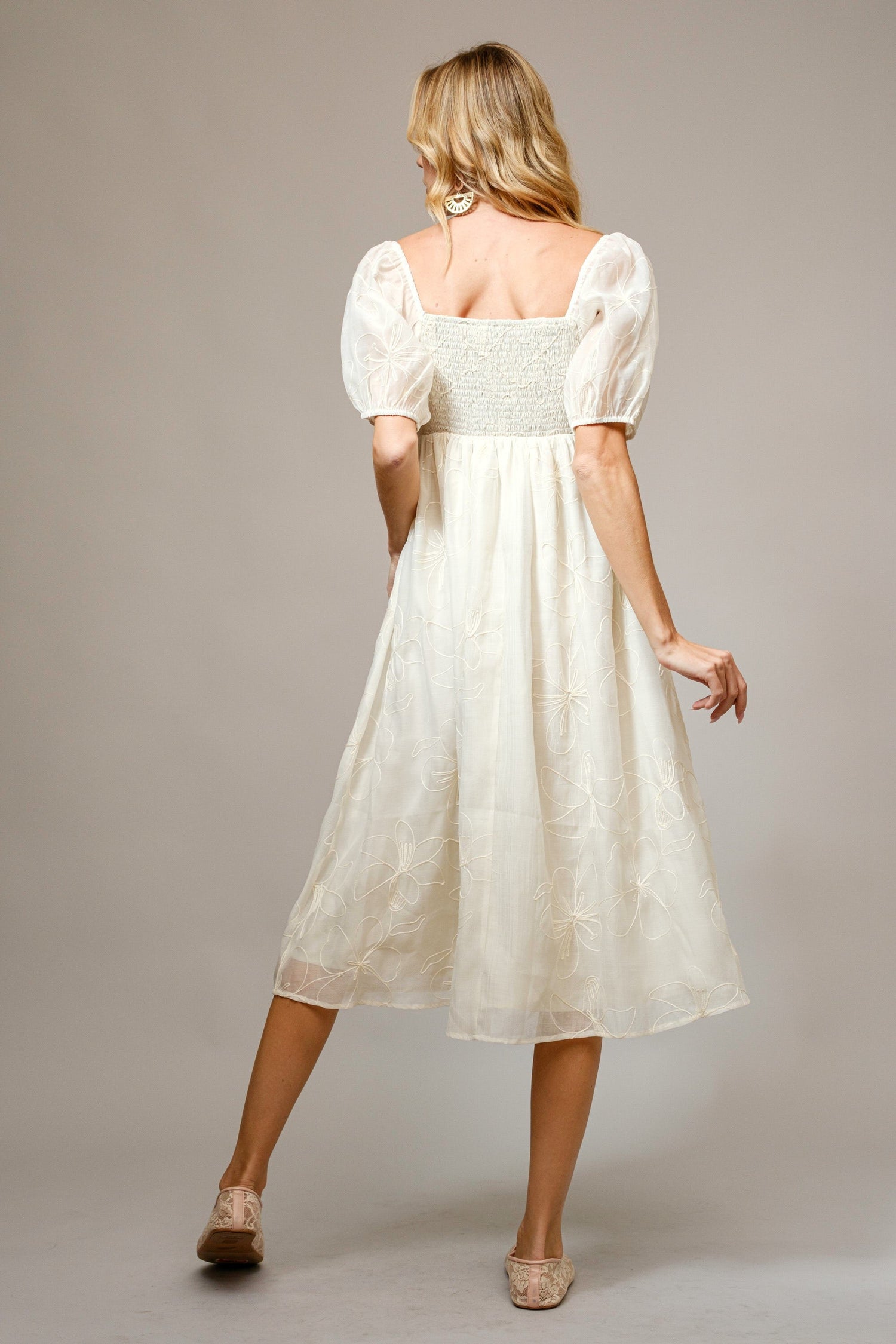 Midi Dress - Puff Sleeve Embroidered Floral