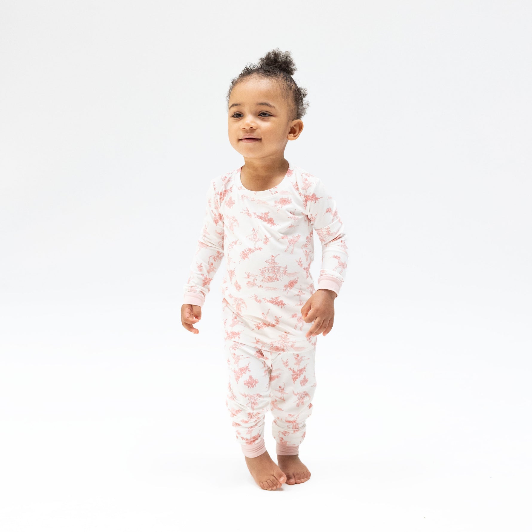 Two-piece long sleeve loungewear set with ballet toile print, matching long sleeve top and pants