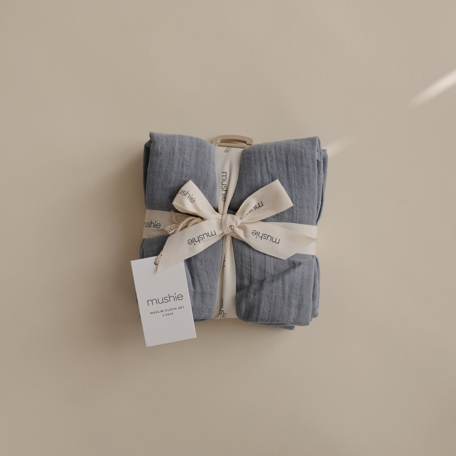 Mushie organic cotton muslin cloths 3-pack, soft, gentle, and breathable for baby.