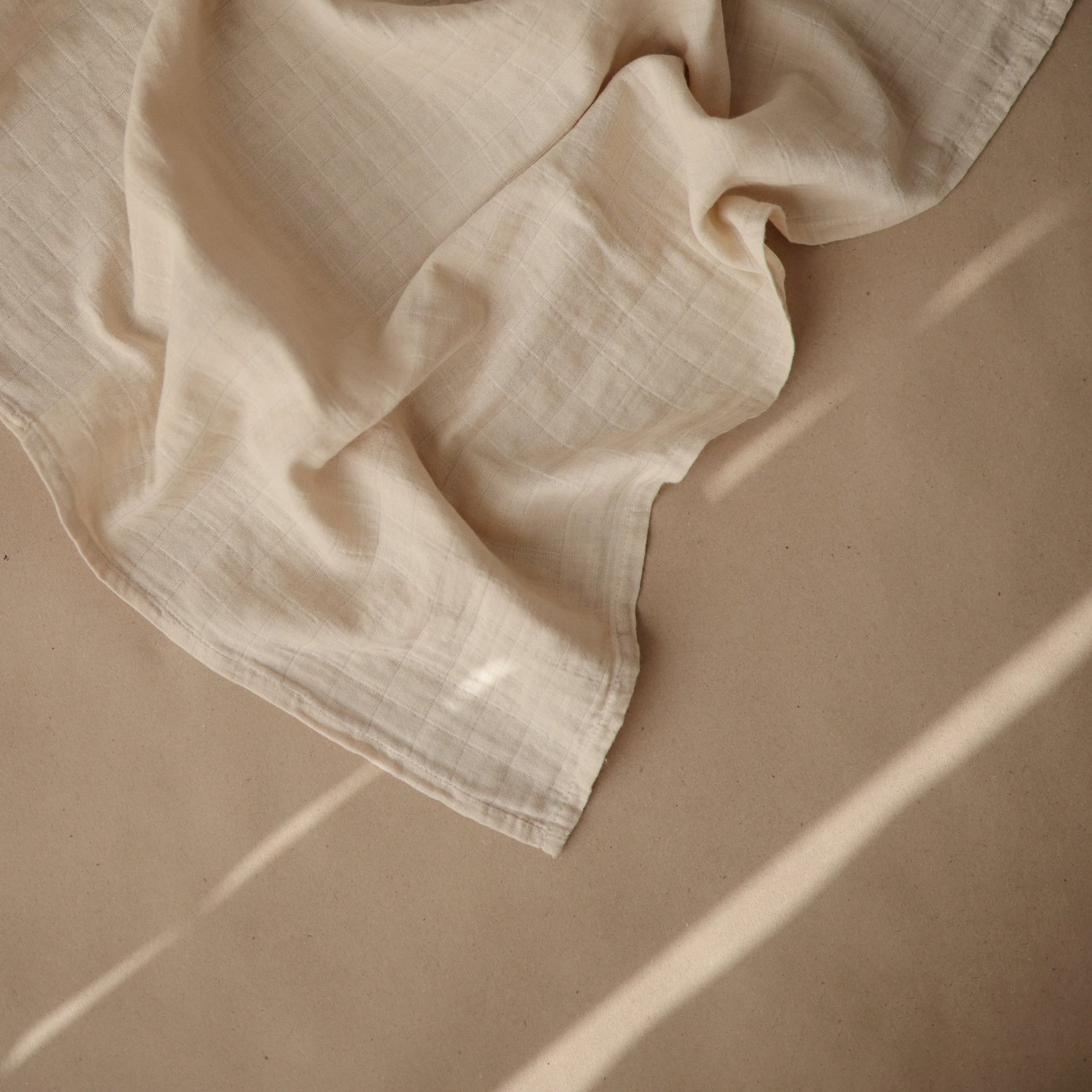 Mushie organic cotton muslin cloths 3-pack, soft, breathable.