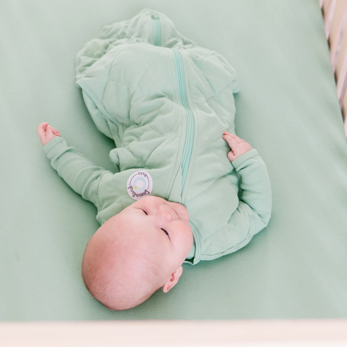 Soft & Breathable Bamboo Fitted Crib Sheet by Dreamland Baby