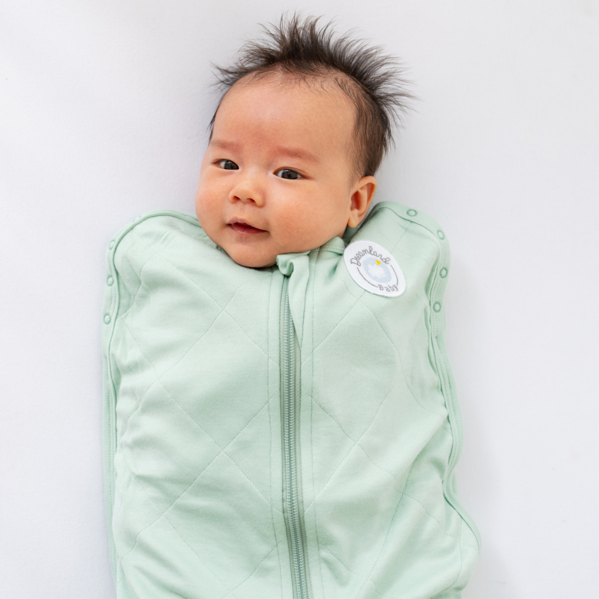 Organic Bamboo Classic Swaddle (Non-weighted) by Dreamland Baby at Everetts Place