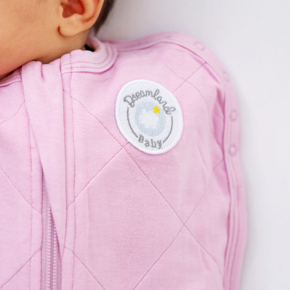 Bamboo Classic Swaddle (Non-Weighted) by Dreamland Baby