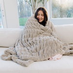 Saranoni double ruched faux fur throw blanket, luxurious texture