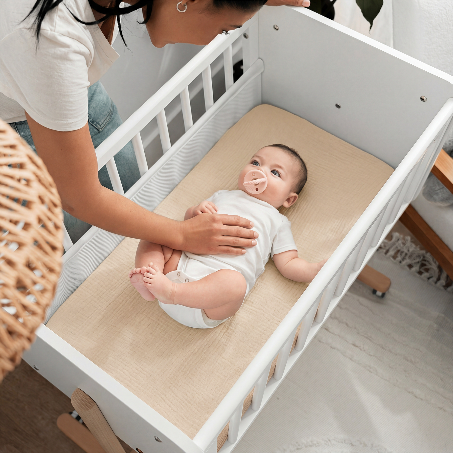 Muslin Cotton Bassinet Sheets, 2 Pack in Fern and Cream