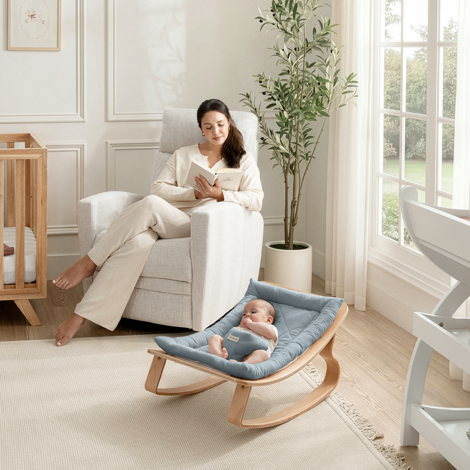 Gentle Rocking Baby Rocker for Infants & Toddlers
