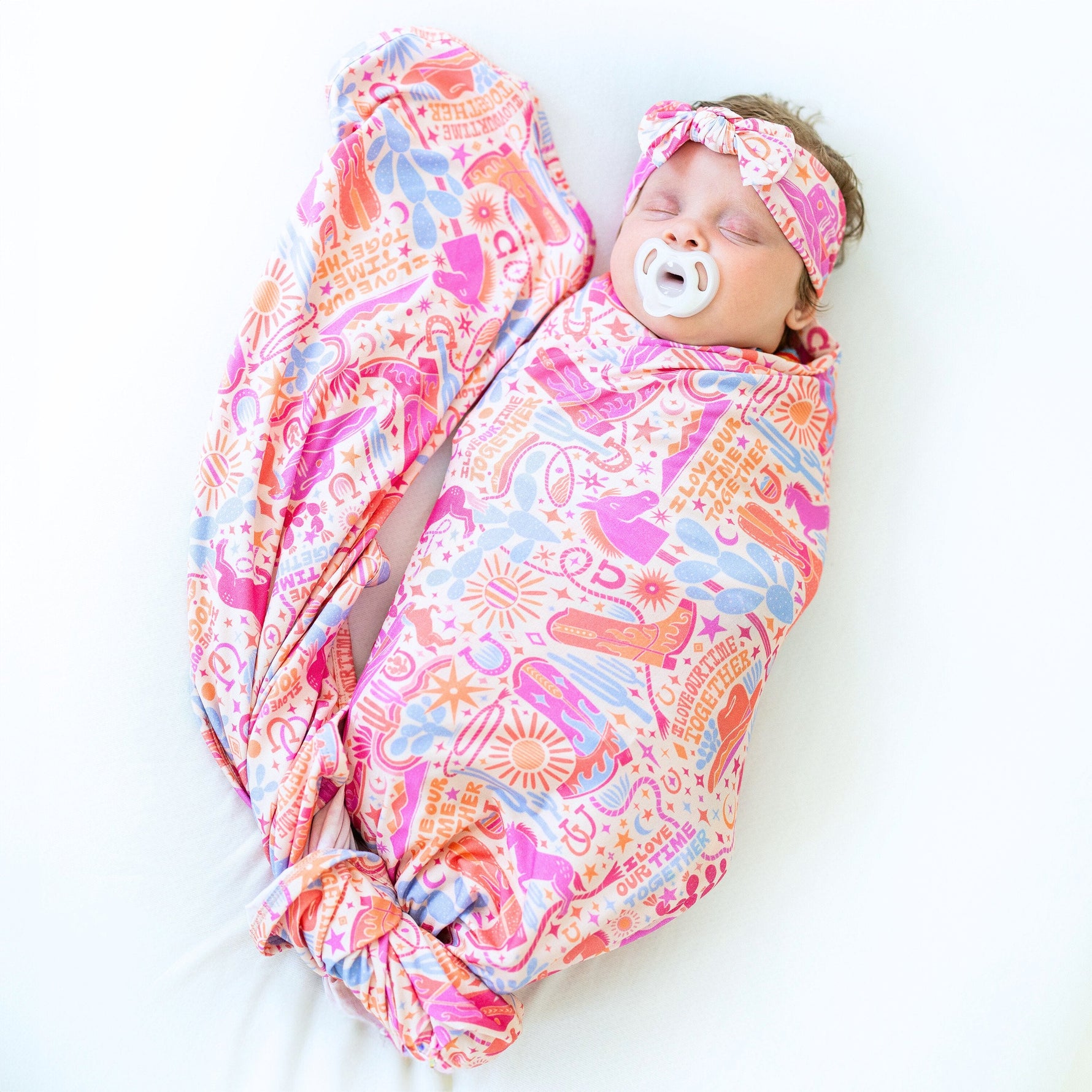 Organic The SoftKnot Bow | Saddle Up by Raising Mama at Everetts Place
