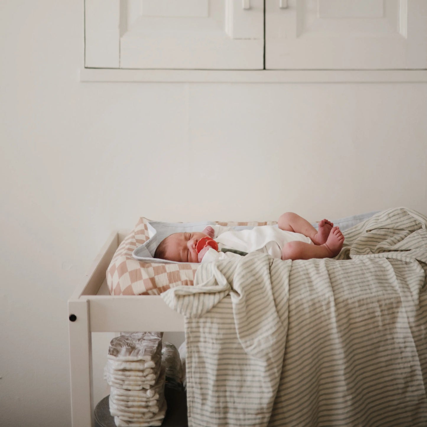Organic Cotton Muslin Swaddle Blanket for Baby Cuddling and Nursing Mushie