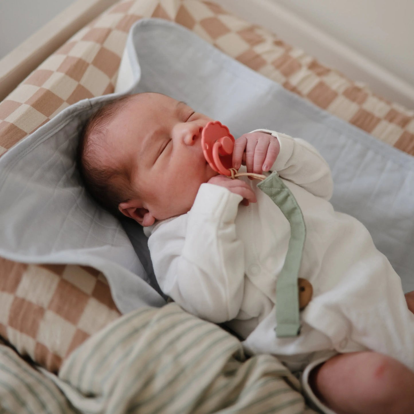 Mushie Organic Cotton Changing Pad Liners with Water Repellent Layer and Bamboo Blend Mushie