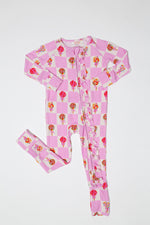 My First Lollipop Bamboo Onesie: Buttery Soft Pink Romper by Rayn’s Tiny Stitches