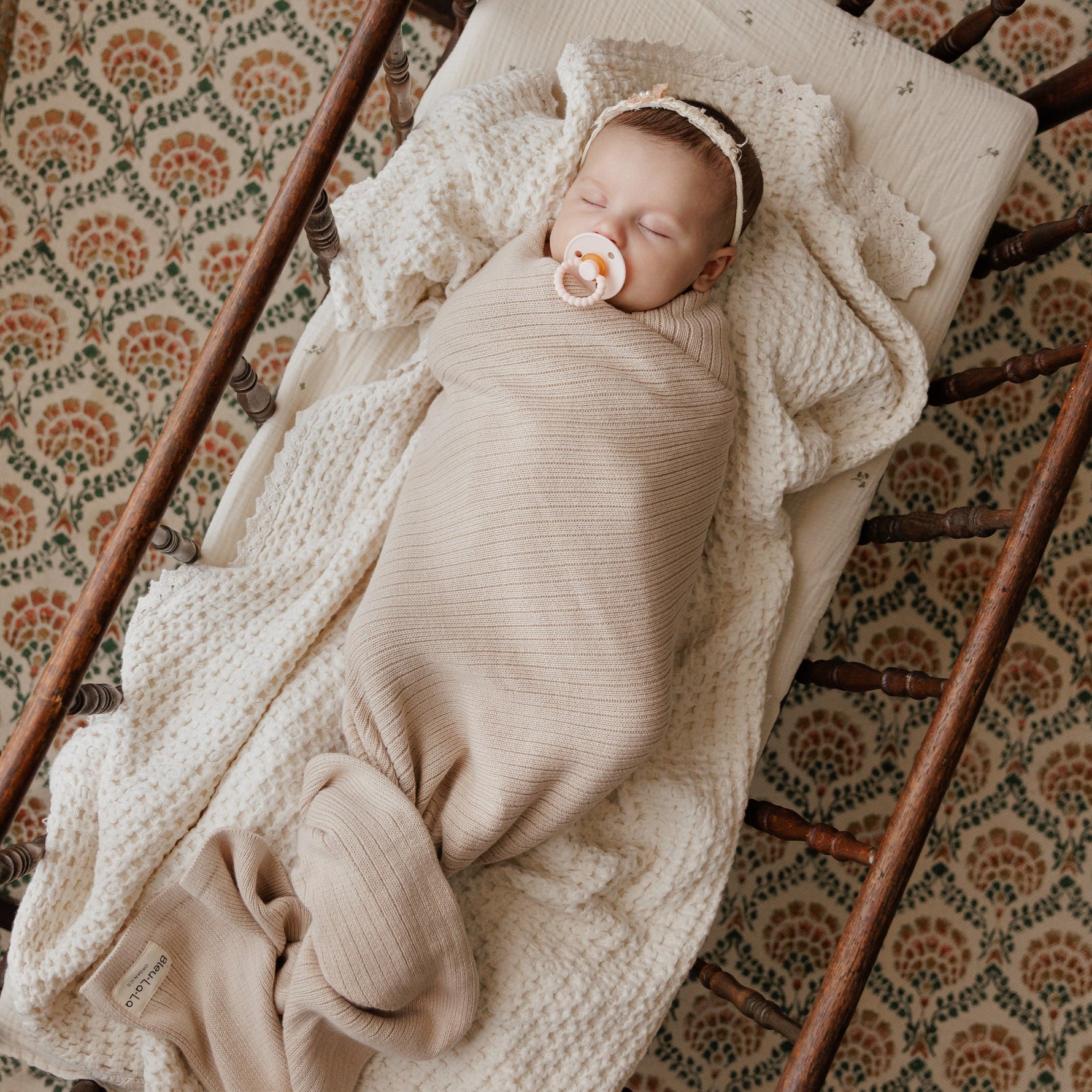 Bleu La La Organic Ribbed Knit Cotton Baby Blanket Made from 100 Percent Organic Cotton - Baby & Toddler > Swaddling & Receiving Blankets > Receiving Blankets Blanket