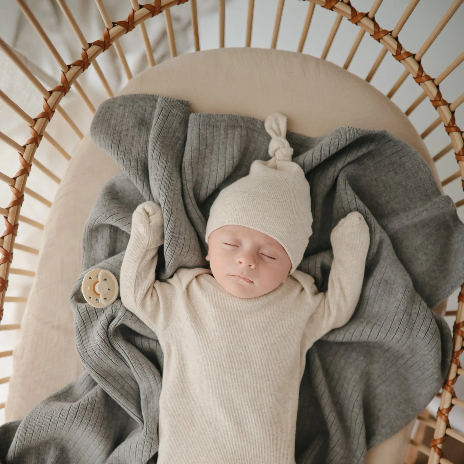 Extra Soft Bassinet Muslin Crib Sheet for Baby - 100 Percent Cotton Breathable Fabric Mushie