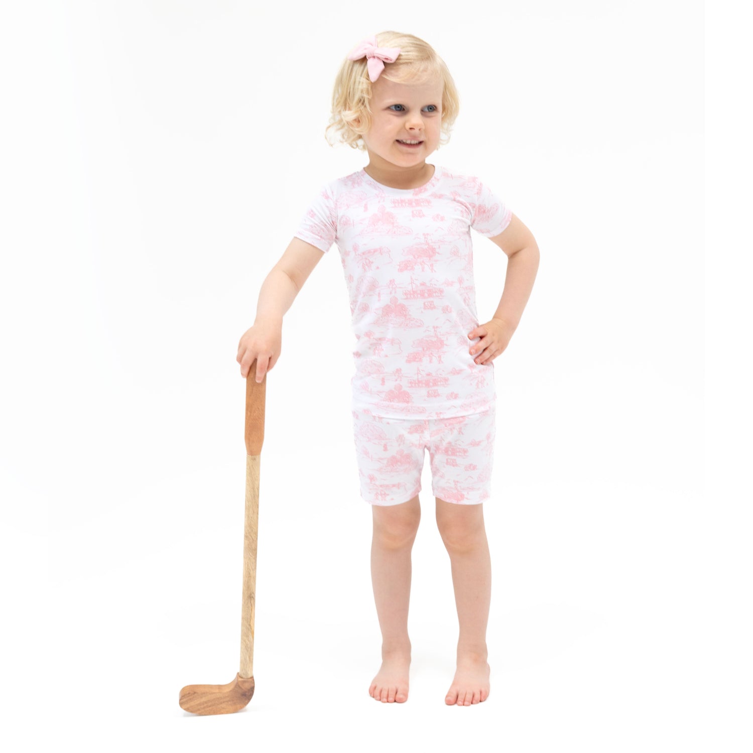 Two-piece loungewear short set in pink golf toile print with matching top and shorts