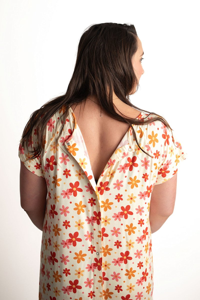 Three Little Tots 70s Groovy Mommy Labor and Delivery Nursing Hospital Gown - 