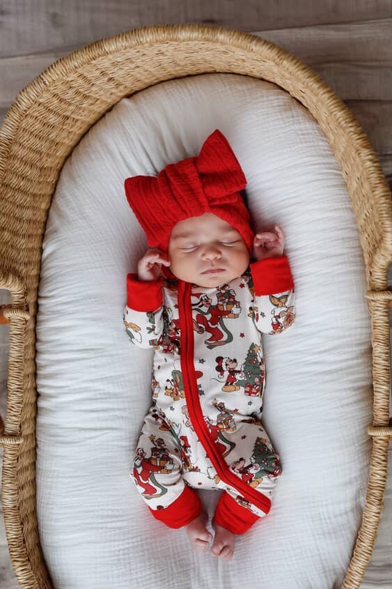 Merry Magic (Convertible Zip Footies)