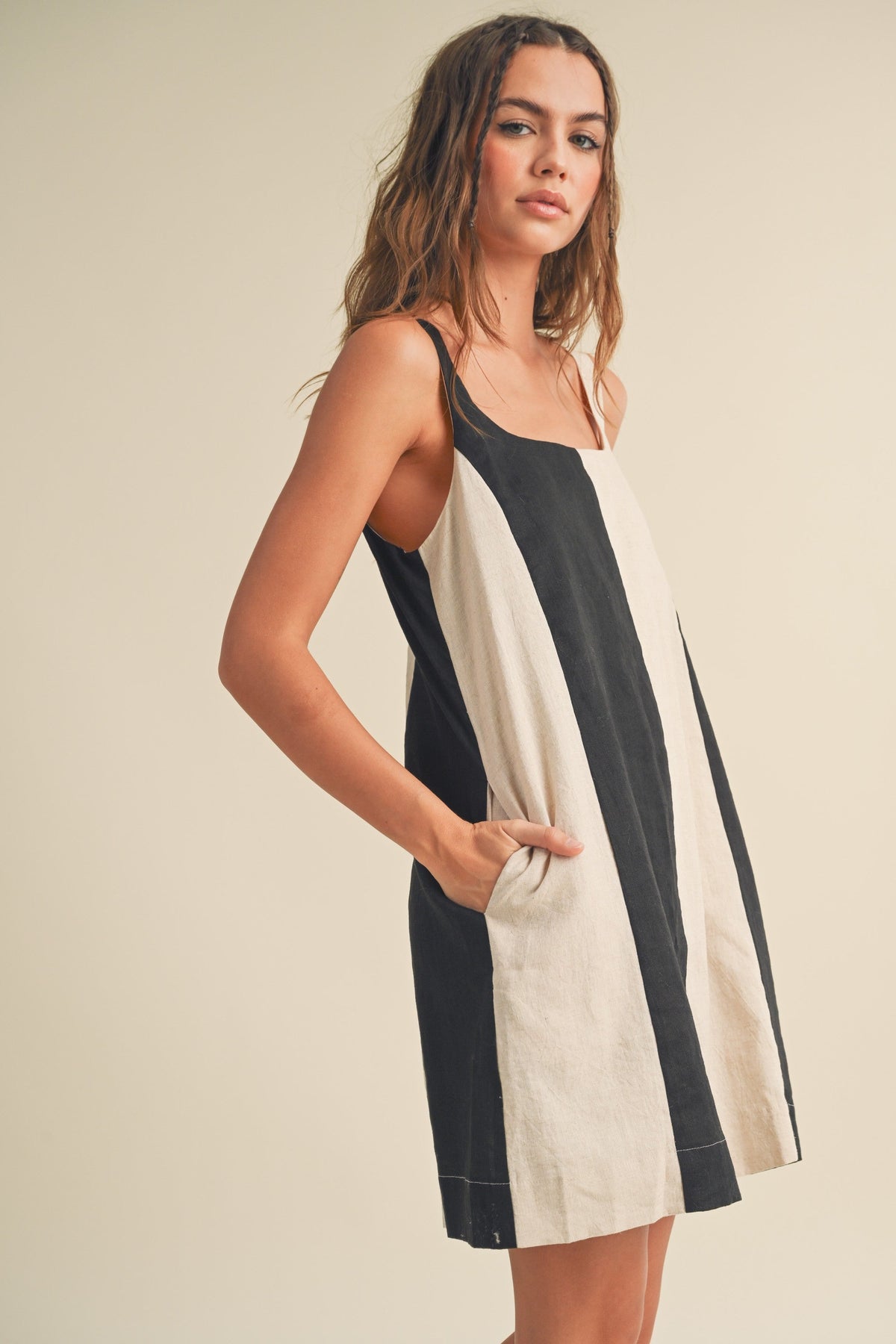 PinkBlush women's black color block linen sleeveless dress