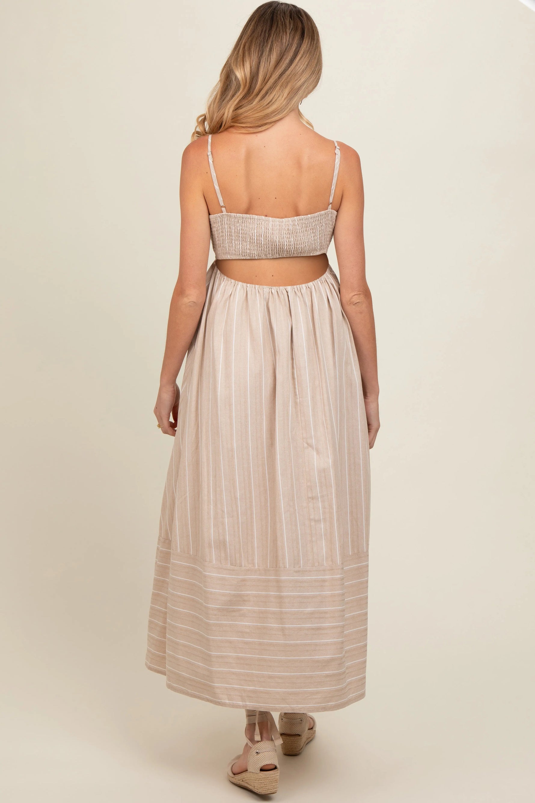 PinkBlush Chic Maternity Maxi Dress with Cutout Back for Stylish Moms-to-Be - Apparel & Accessories > Clothing > Maternity Clothing > Maternity Dresses Apparel & Accessories > Clothing > Dresses