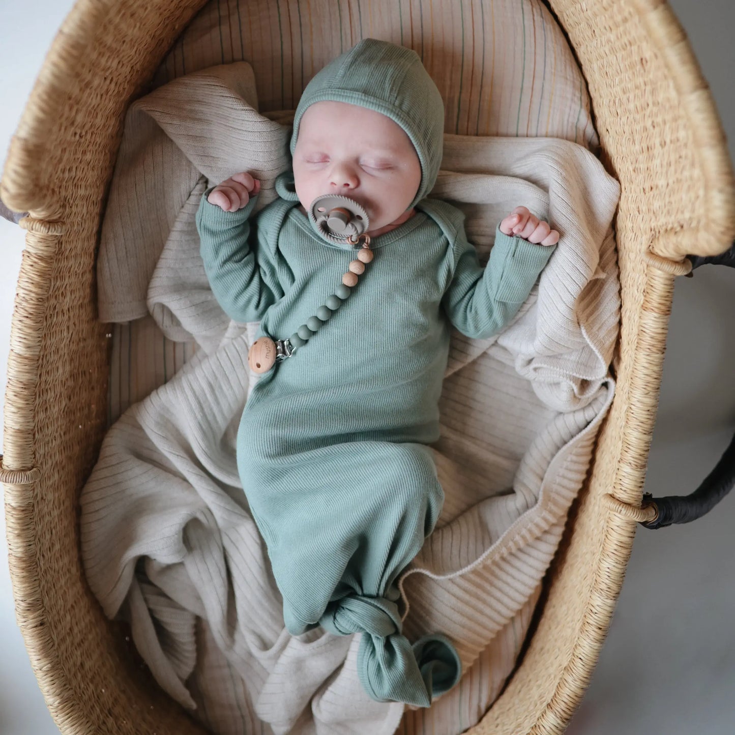 Frigg Rope Natural Rubber Pacifier 2 Pack Mushie