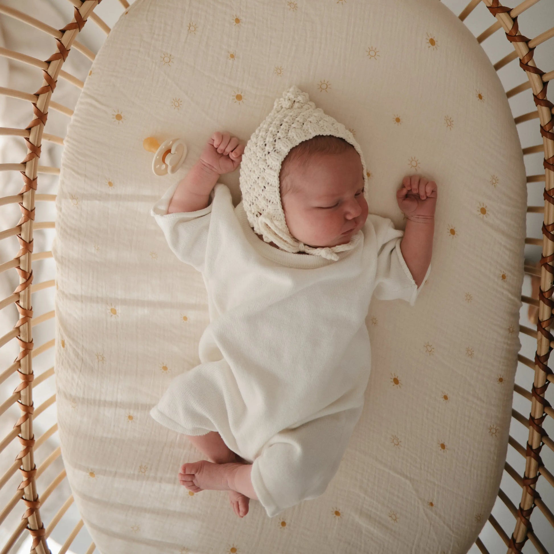 Extra Soft Bassinet Muslin Crib Sheet for Baby - 100 Percent Cotton Breathable Fabric Mushie