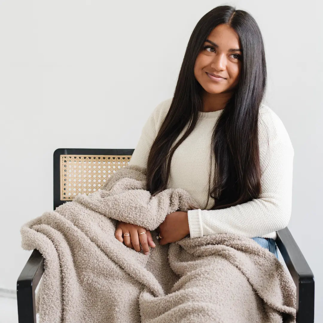 Bamboni Bamboo Throw Blanket For Cozy Comfort And Quality Saranoni Everetts Place Boutique 119.00