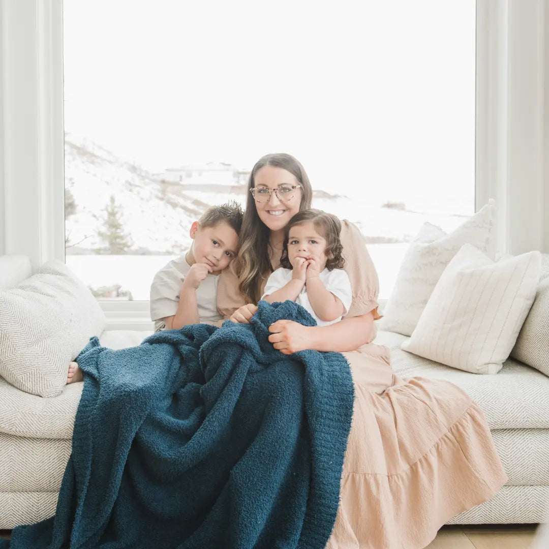 Bamboni Bamboo Throw Blanket For Cozy Comfort And Quality Saranoni Everetts Place Boutique