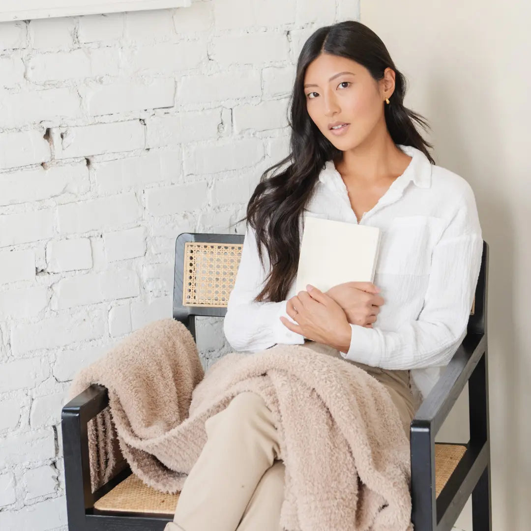 Bamboni Bamboo Throw Blanket For Cozy Comfort And Quality Saranoni Everetts Place Boutique