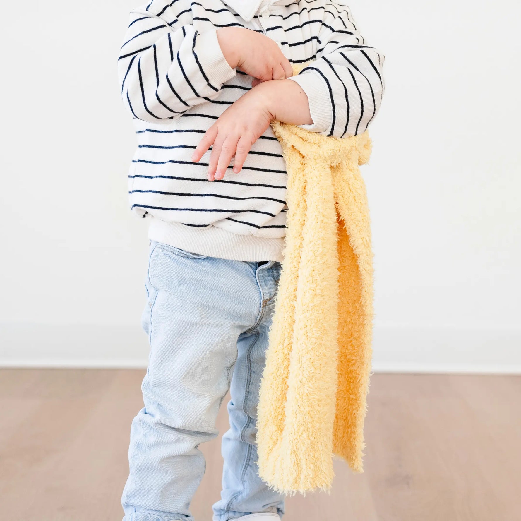 Bamboni Mini Blankets Saranoni Cloud Soft Packable Blanket Saranoni Everetts Place Boutique