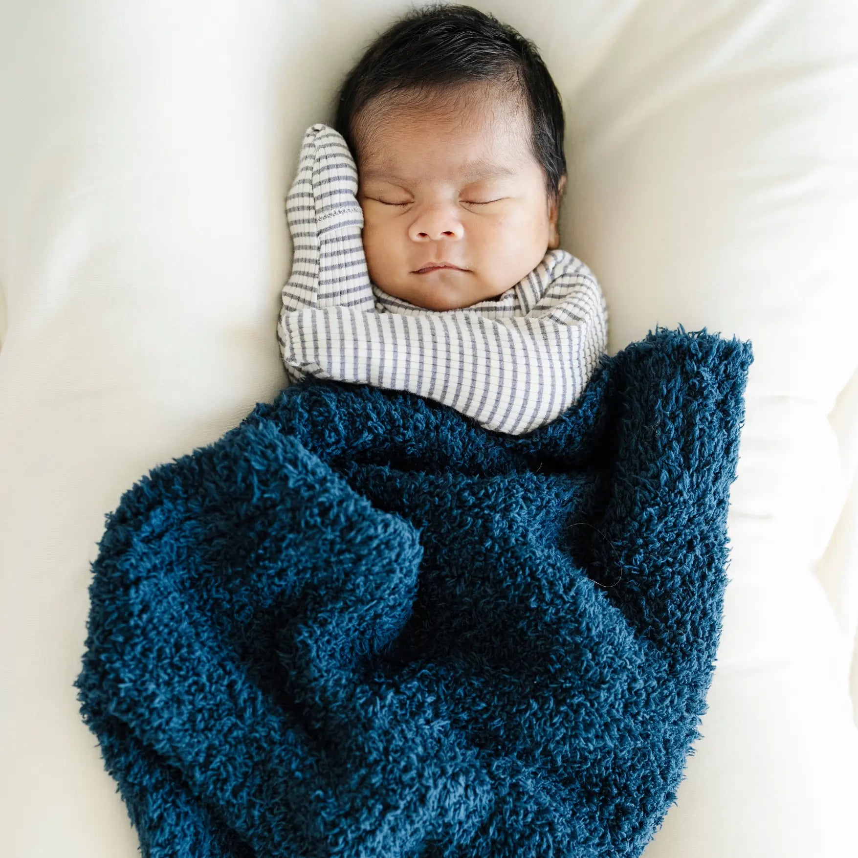 Bamboni Receiving Blankets Soft Breathable Baby Blankets Saranoni Everetts Place Boutique 55.00