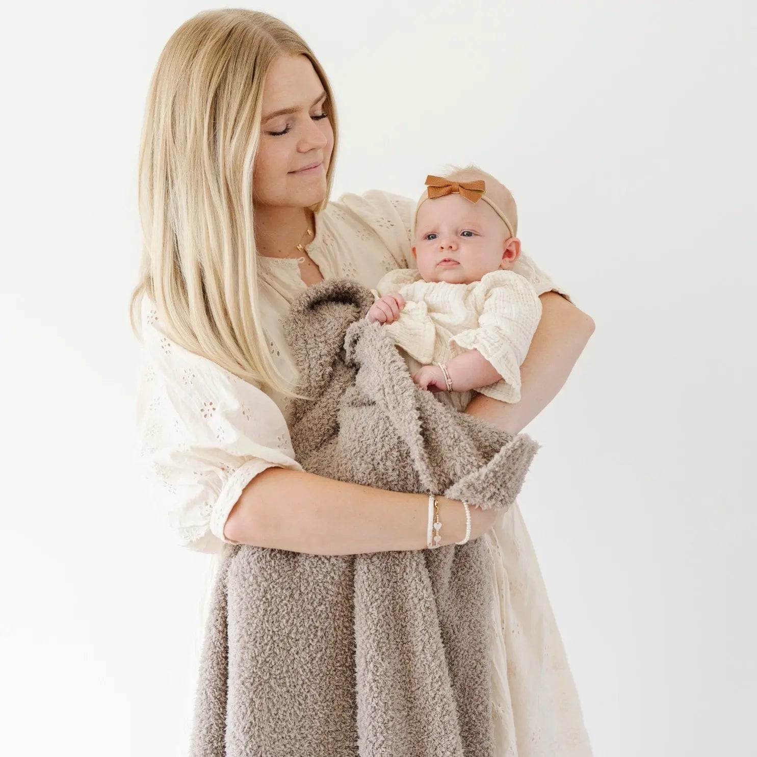 Bamboni Receiving Blankets Soft Breathable Baby Blankets Saranoni Everetts Place Boutique