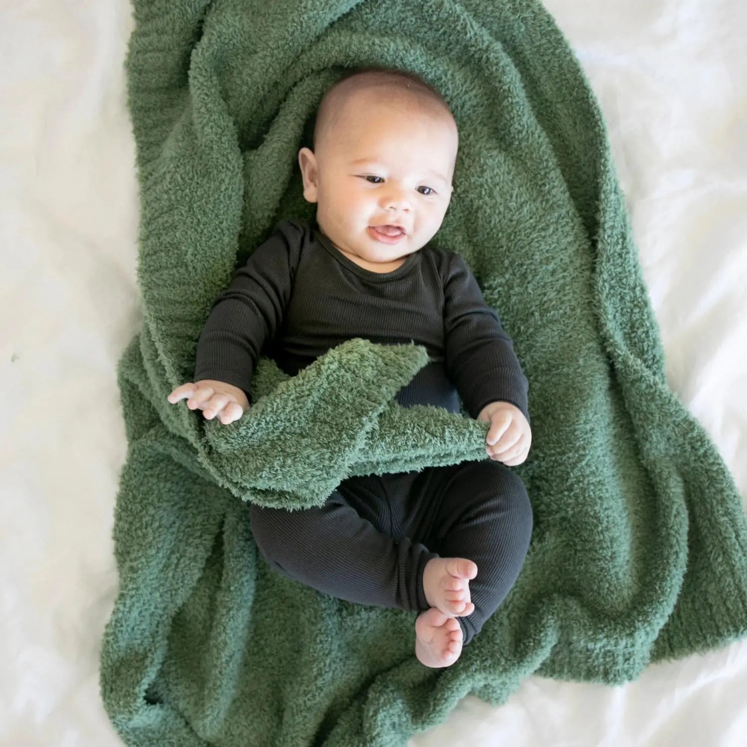 Bamboni Receiving Blankets Soft Breathable Baby Blankets Saranoni Everetts Place Boutique