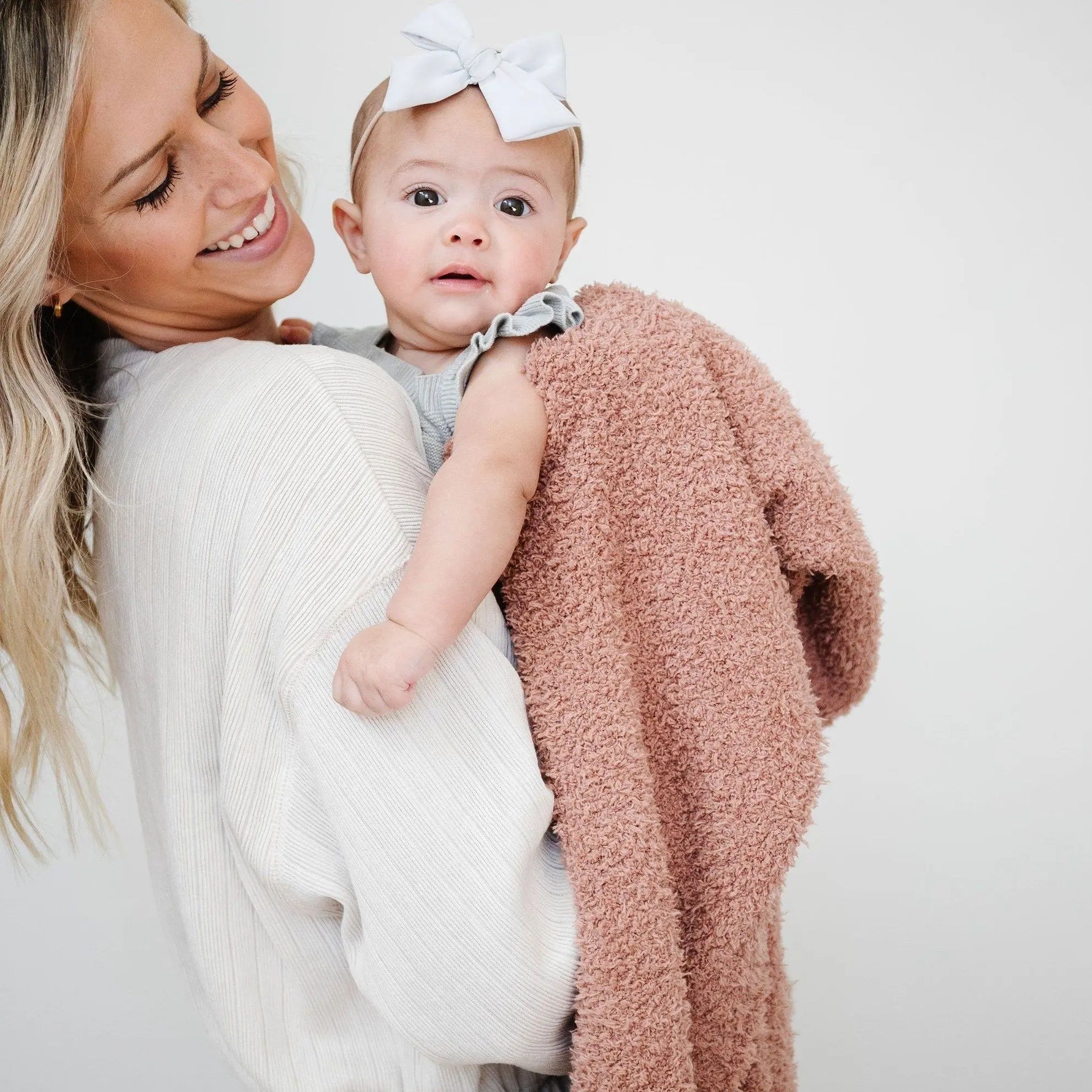 Bamboni Receiving Blankets Soft Breathable Baby Blankets Saranoni Everetts Place Boutique