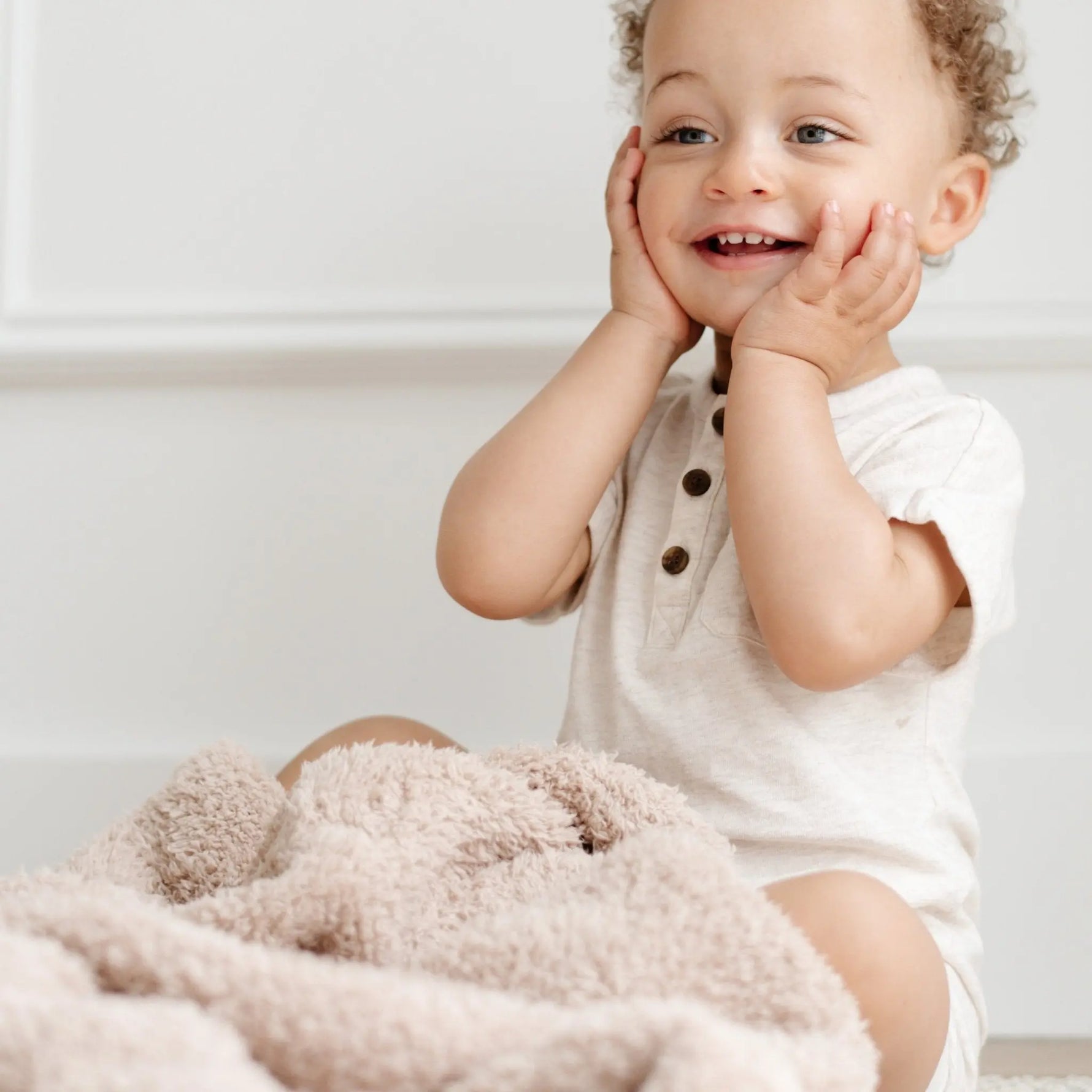 Bamboni Receiving Blankets Soft Breathable Baby Blankets Saranoni Everetts Place Boutique 55.00