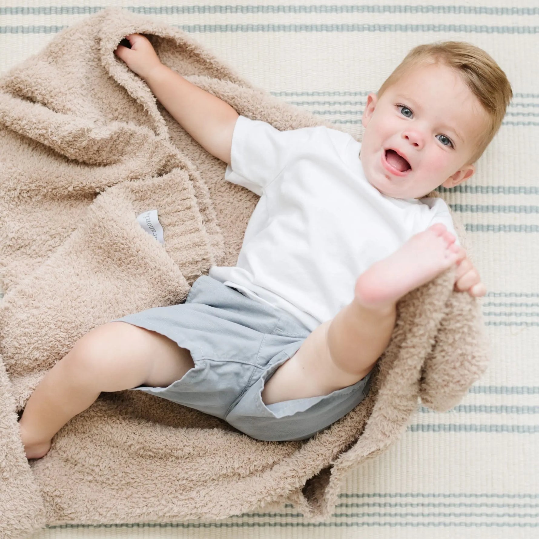 Bamboni Receiving Blankets Soft Breathable Baby Blankets Saranoni Everetts Place Boutique