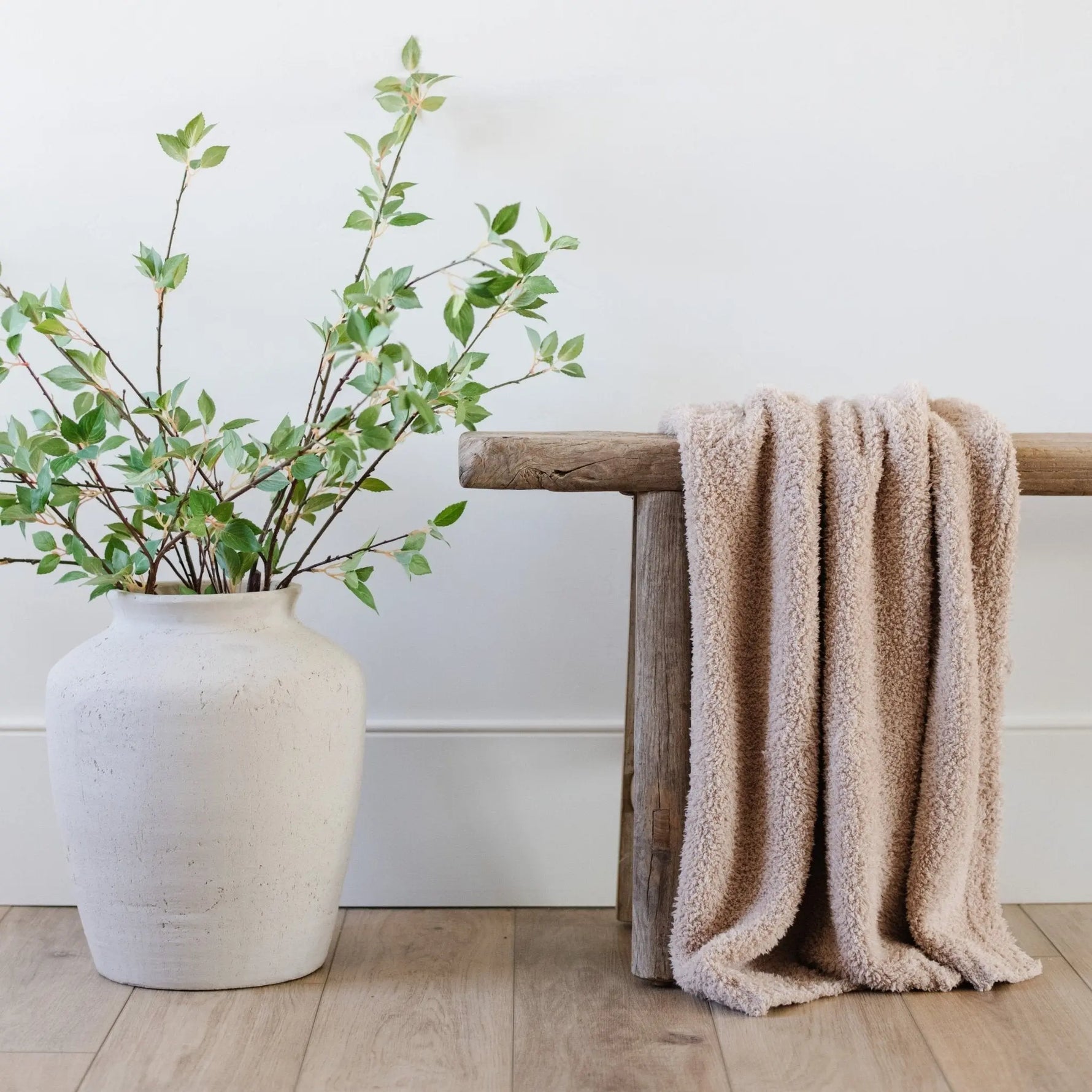 Bamboni Receiving Blankets Soft Breathable Baby Blankets Saranoni Everetts Place Boutique