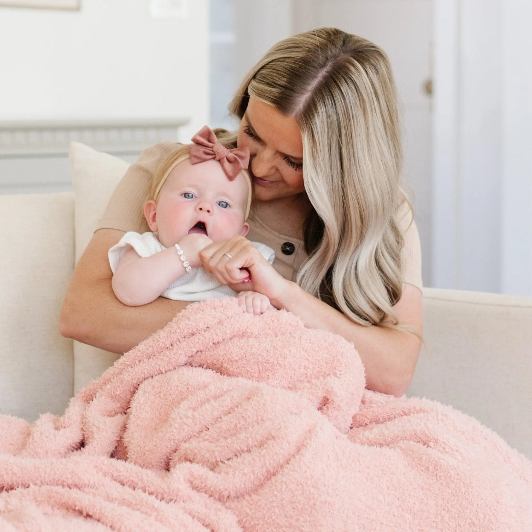 Bamboni Receiving Blankets Soft Breathable Baby Blankets Saranoni Everetts Place Boutique