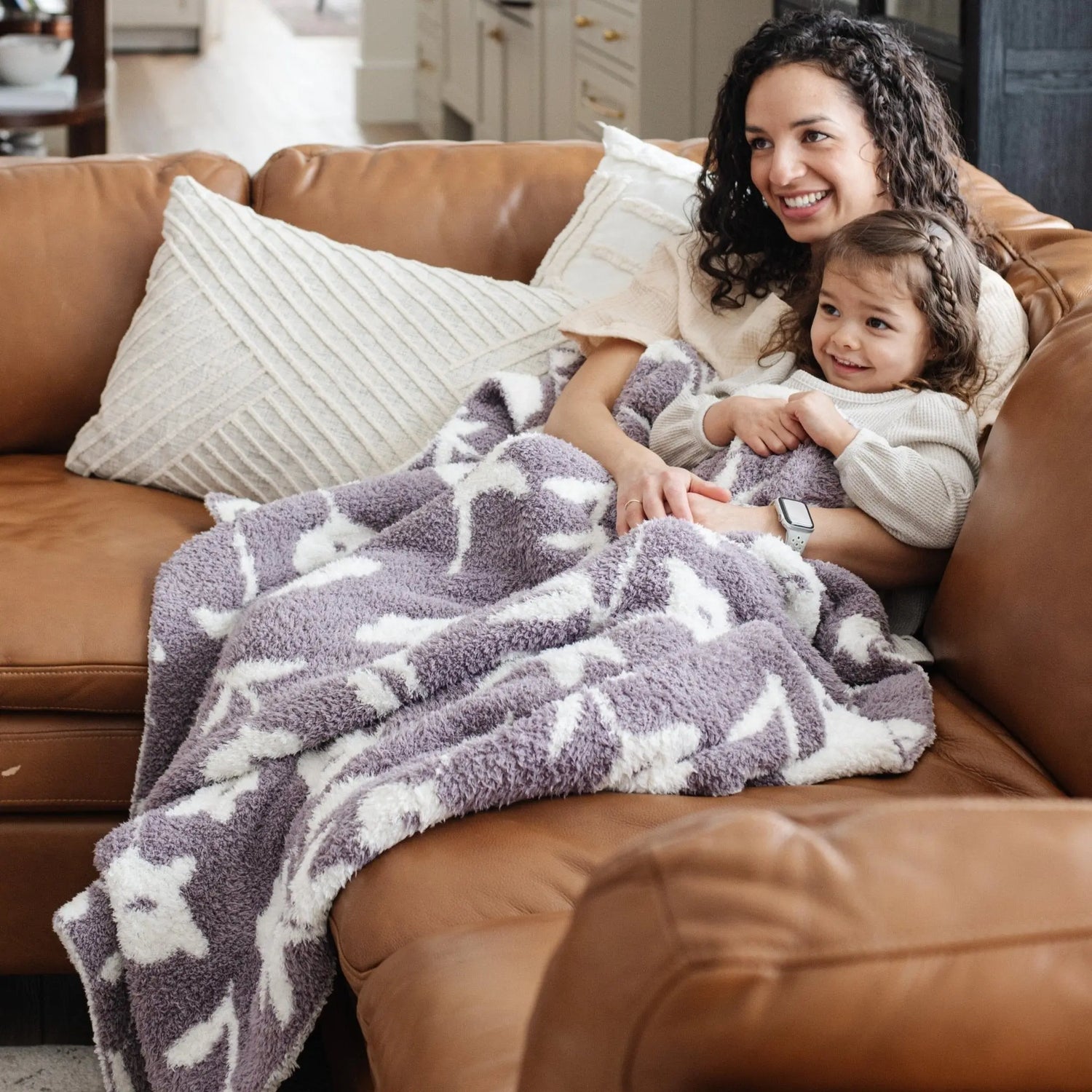 Bamboni Toddler Blanket Double Layer for Cozy Warmth Saranoni Everetts Place Boutique 105.00