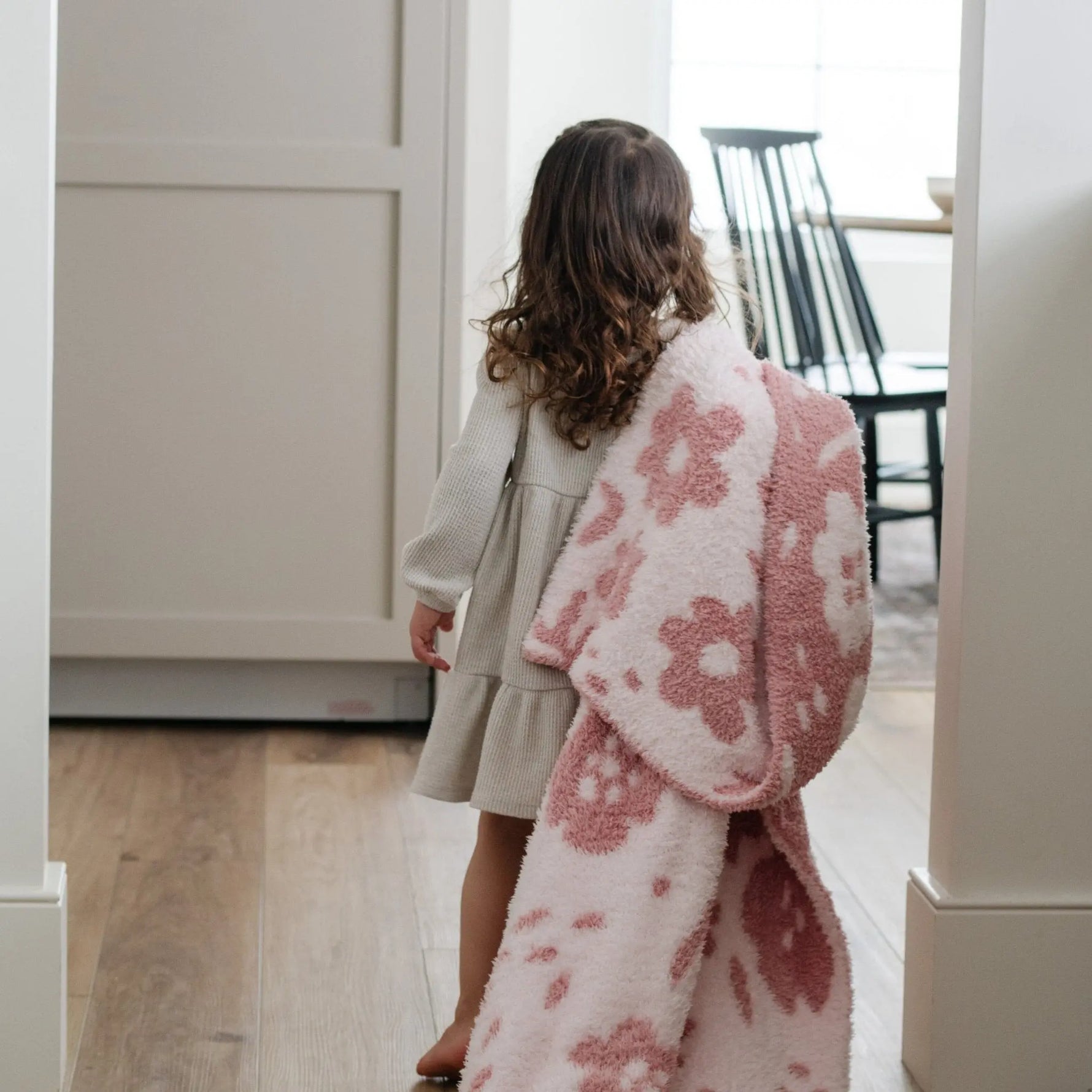 Bamboni Toddler Blanket Double Layer for Cozy Warmth Saranoni Everetts Place Boutique