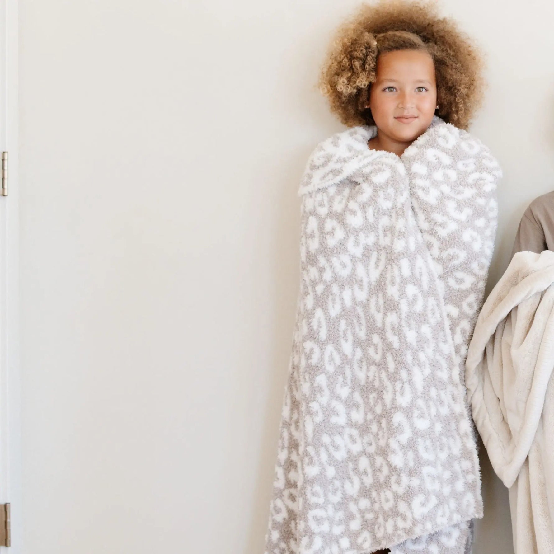 Bamboni Toddler Blanket Double Layer for Cozy Warmth Saranoni Everetts Place Boutique
