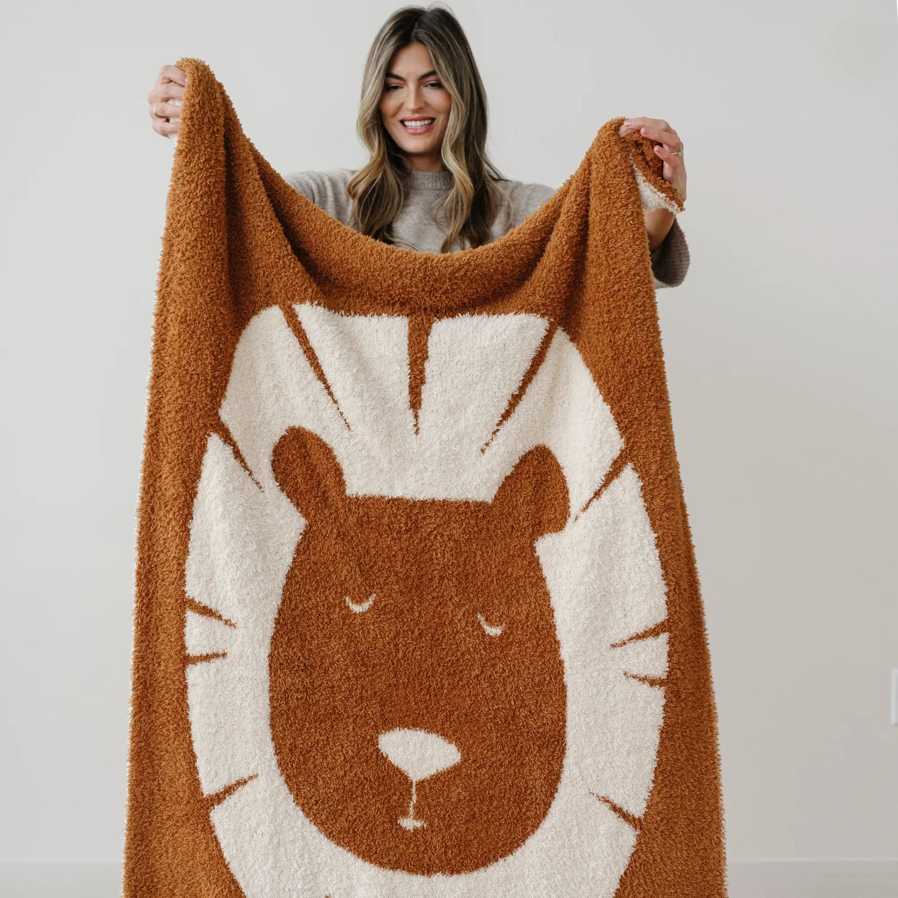 Bamboni Toddler Blanket Double Layer for Cozy Warmth Saranoni Everetts Place Boutique