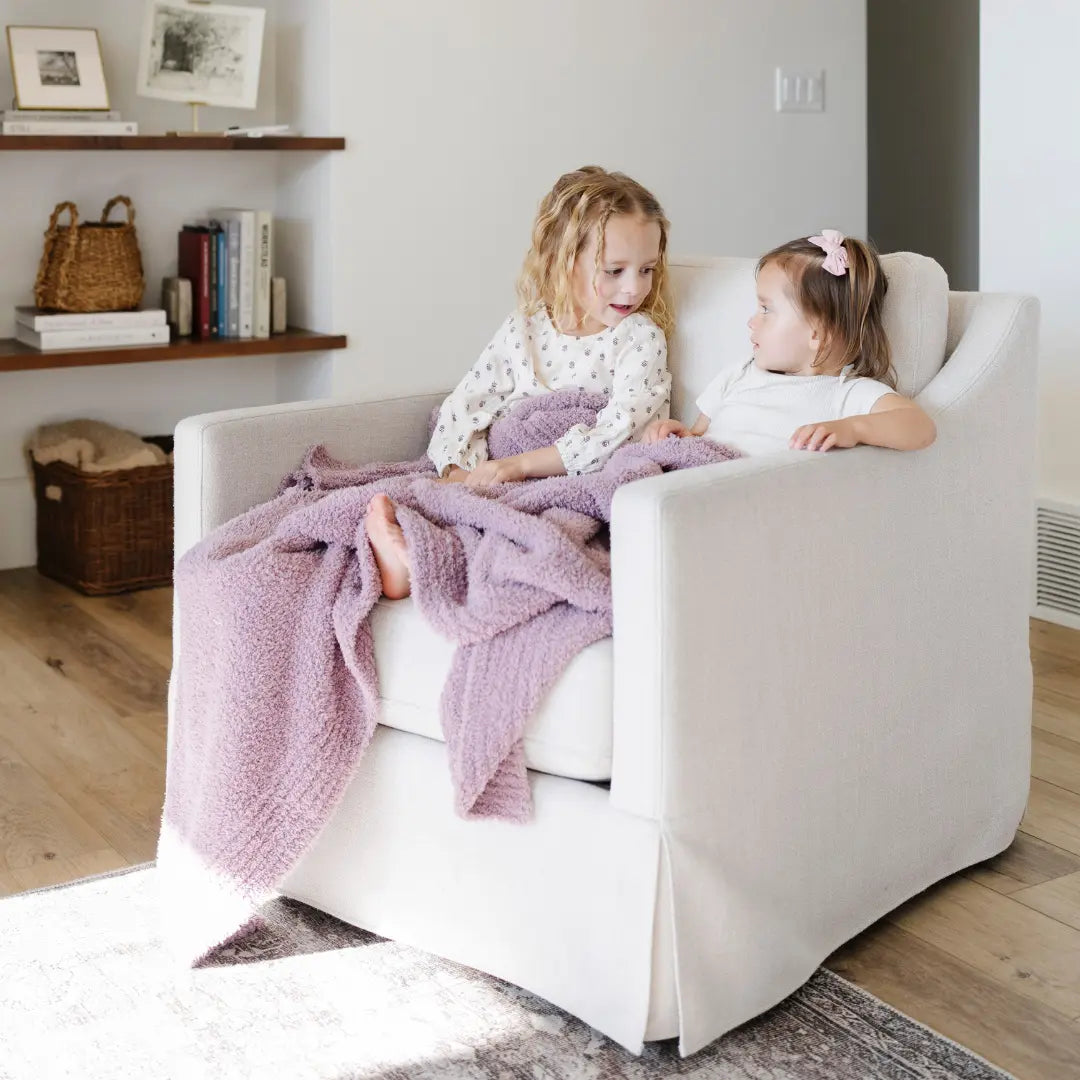 Bamboni Toddler Blankets Plush Warm Snuggle Saranoni Saranoni Everetts Place Boutique