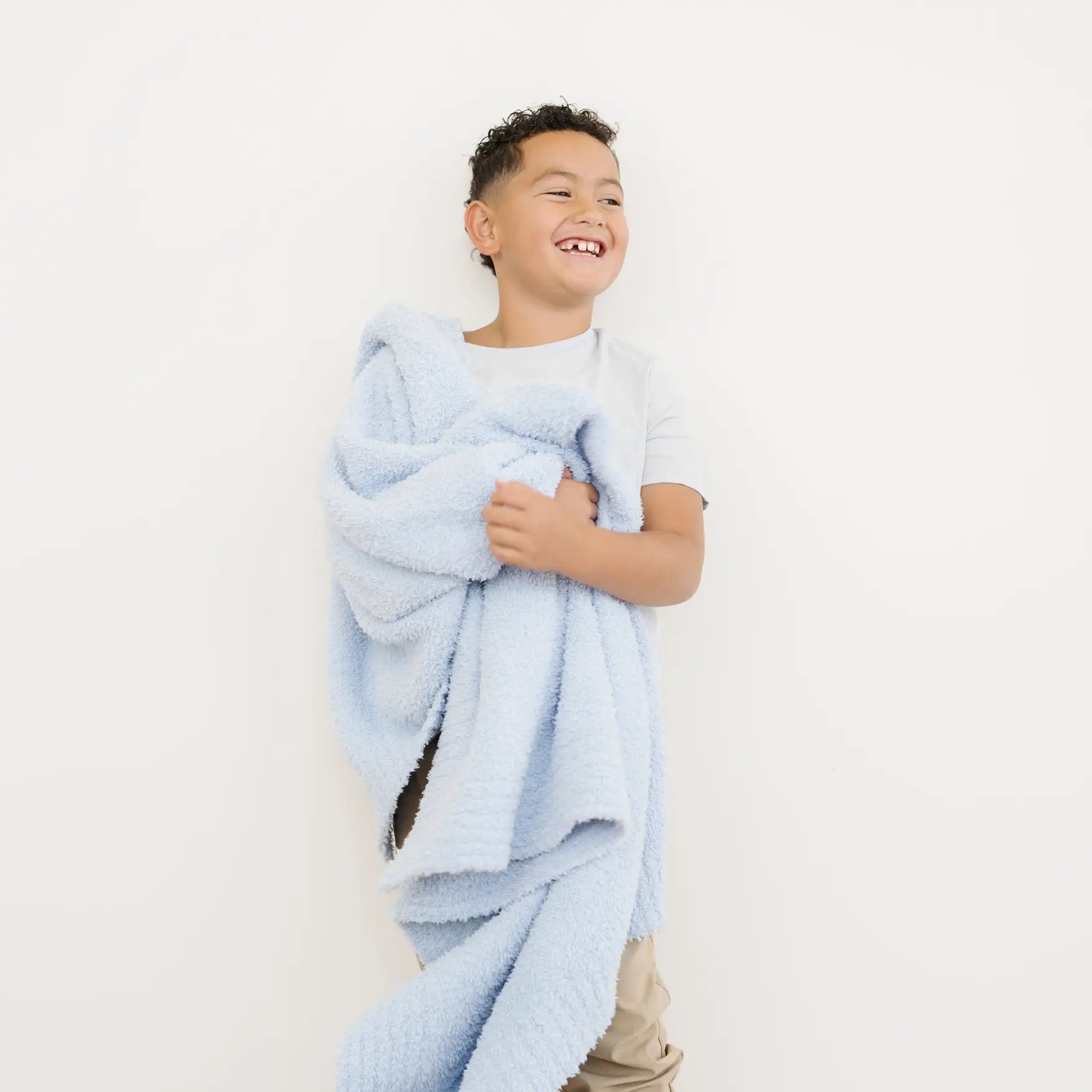 Bamboni Toddler Blankets Plush Warm Snuggle Saranoni Saranoni Everetts Place Boutique