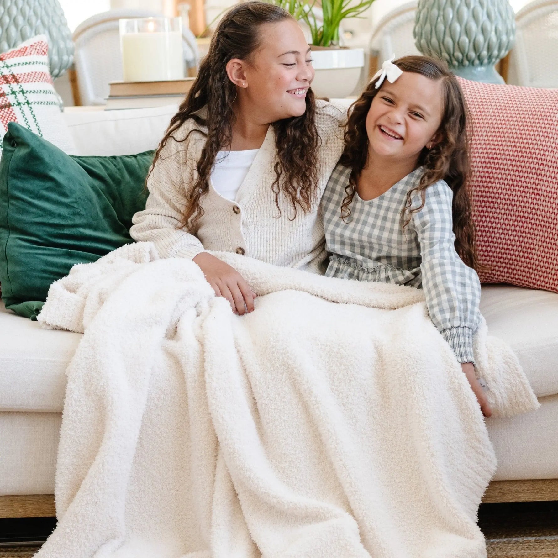 Bamboni Toddler Blankets Plush Warm Snuggle Saranoni Saranoni Everetts Place Boutique