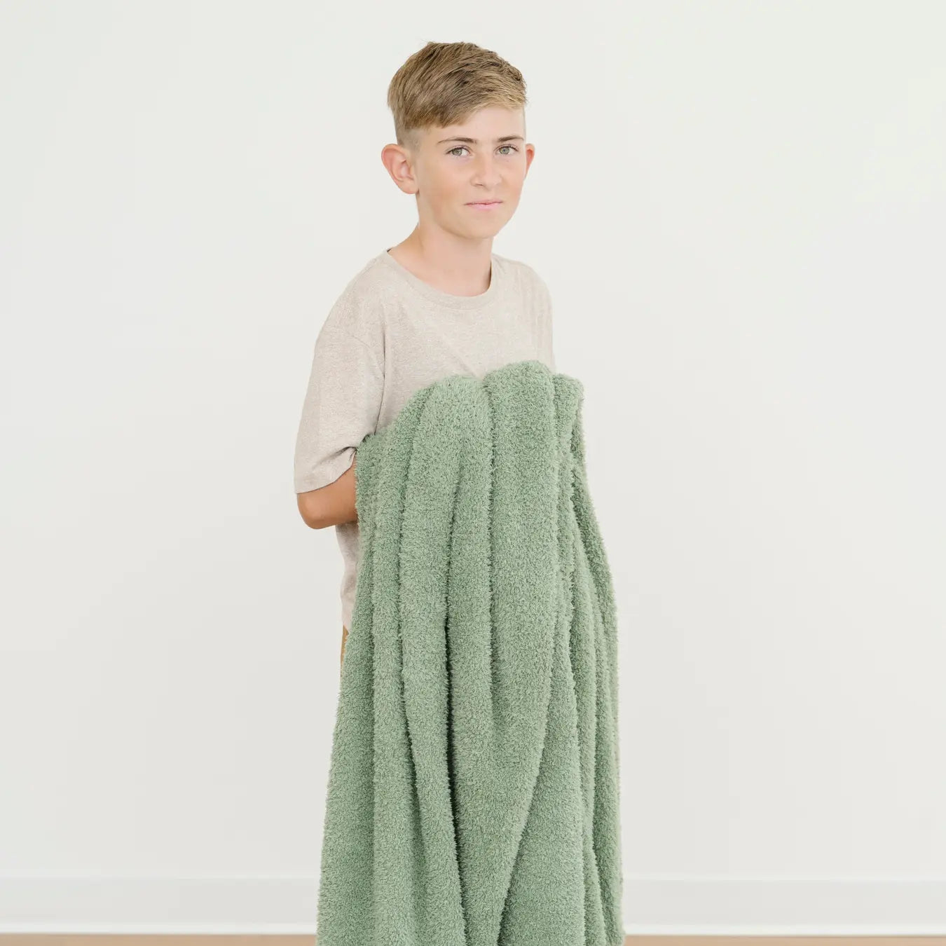 Bamboni Toddler Blankets Plush Warm Snuggle Saranoni Saranoni Everetts Place Boutique