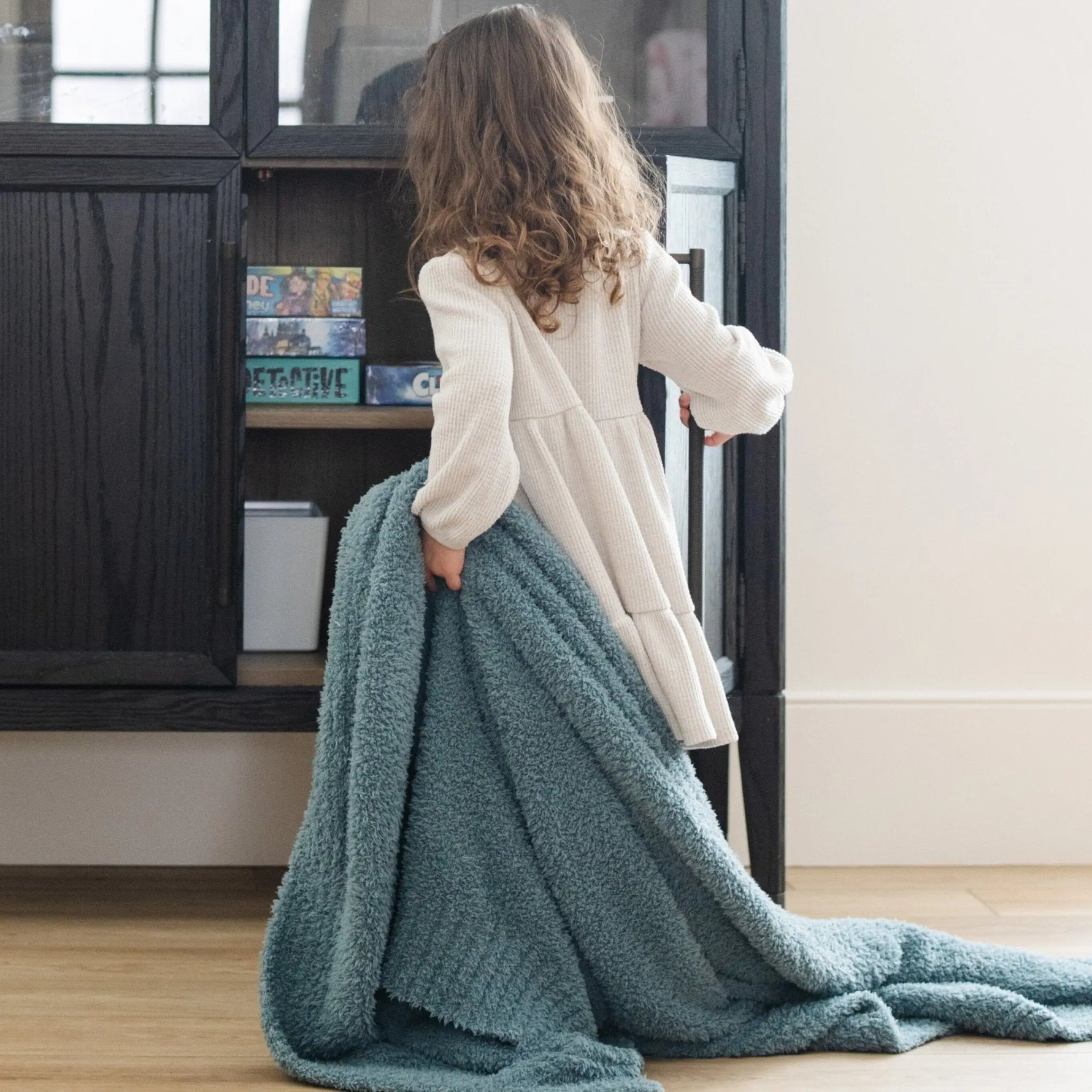 Bamboni Toddler Blankets Plush Warm Snuggle Saranoni Saranoni Everetts Place Boutique